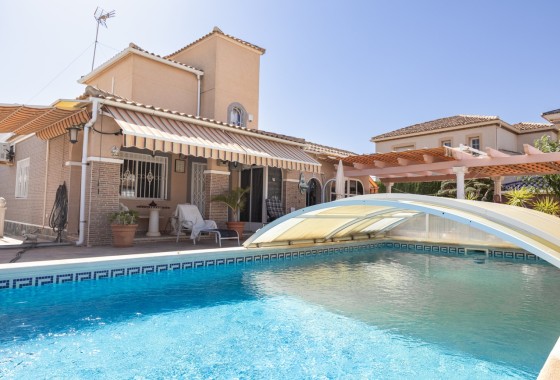 Herverkoop - Vrijstaande Villa -
La Regia - Costa Blanca