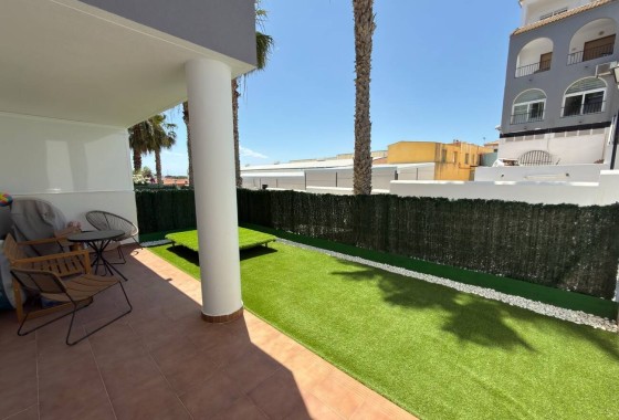 Venta - Apartamento / Piso -
Villamartín