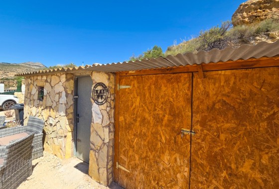 Venta - Chalet Independiente -
Crevillente