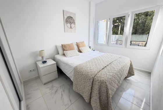 Wiederverkauf - Wohnung / Apartment -
La Zenia