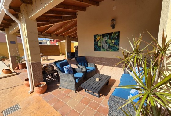 Venta - Chalet Independiente -
Raspay