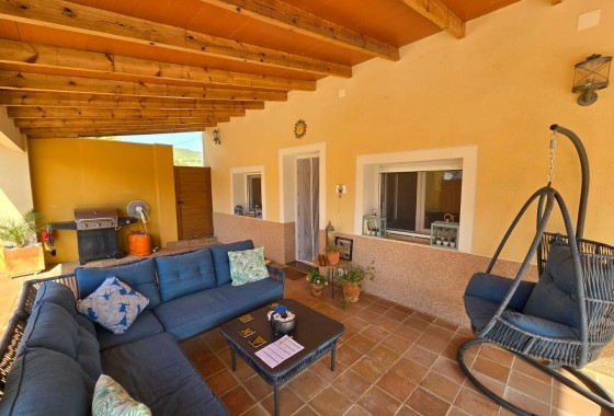 Venta - Chalet Independiente -
Raspay