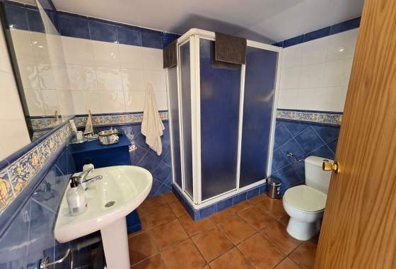 Venta - Chalet Independiente -
Raspay