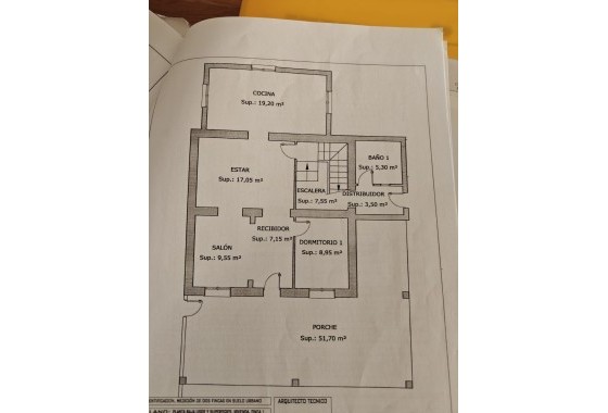 Venta - Chalet Independiente -
Raspay