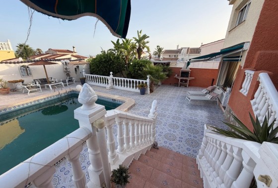 Herverkoop - Vrijstaande Villa -
Ciudad Quesada - Rojales - Ciudad Quesada