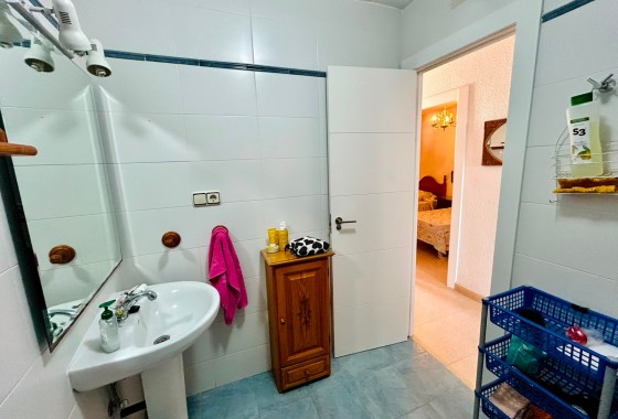 Resale - Apartment / Flat -
Torrevieja