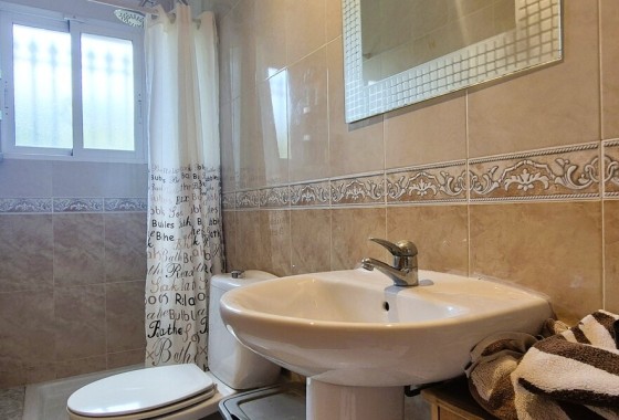 Venta - Chalet Independiente -
Villamartín