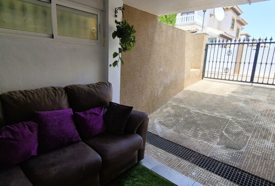 Venta - Chalet Independiente -
Villamartín