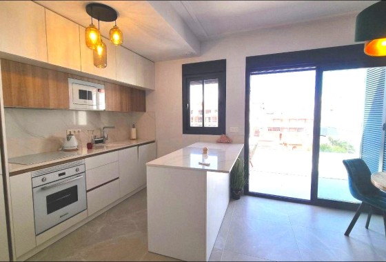 Herverkoop - Appartement / Flat -
Torrevieja - Playa del Cura