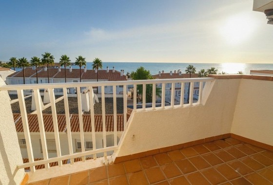 Herverkoop - Rijhuis -
Dehesa de Campoamor - Campoamor