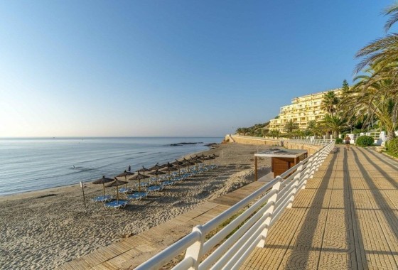 Herverkoop - Rijhuis -
Dehesa de Campoamor - Campoamor