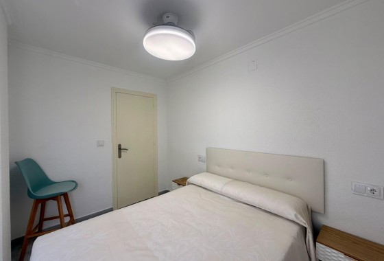 Herverkoop - Appartement / Flat -
Torrevieja - Playa del Cura