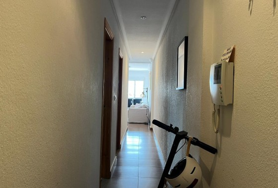 Resale - Apartment / Flat -
Torrevieja
