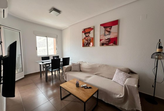 Resale - Apartment / Flat -
Torrevieja