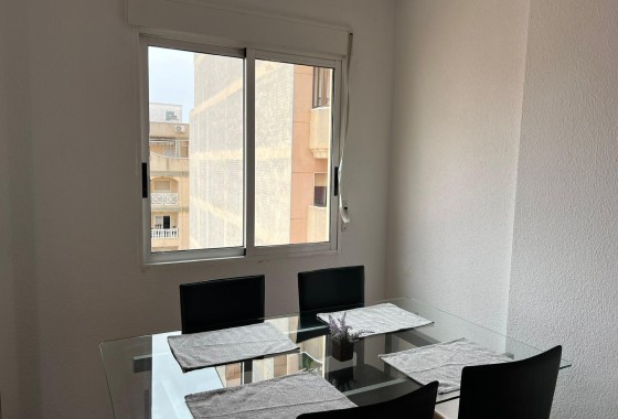 Resale - Apartment / Flat -
Torrevieja