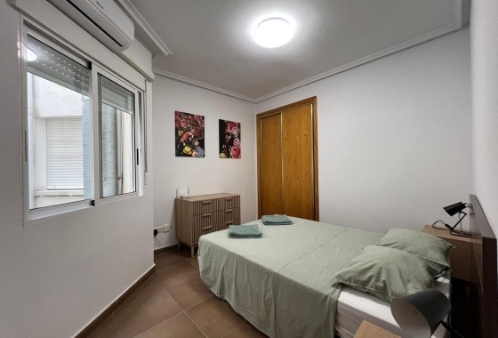 Resale - Apartment / Flat -
Torrevieja