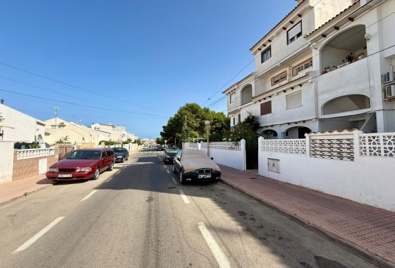 Herverkoop - Appartement / Flat -
Torrevieja - Calas blanca
