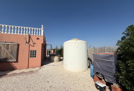 Herverkoop - Finca / Landhuis -
La Marina - Elche