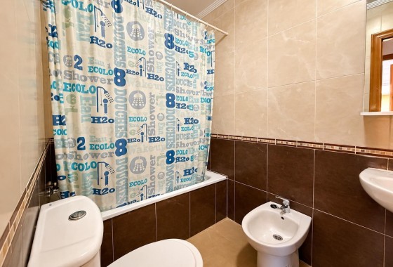 Herverkoop - Appartement / Flat -
Torrevieja - Torreblanca
