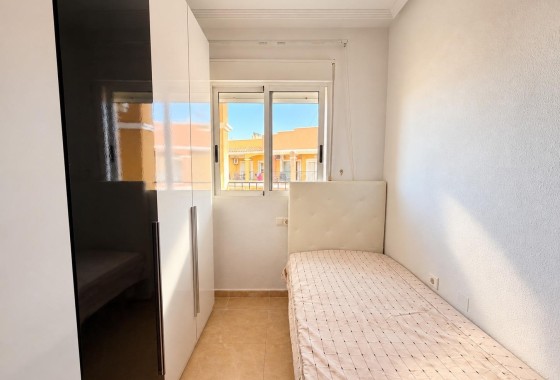 Herverkoop - Appartement / Flat -
Torrevieja - Torreblanca