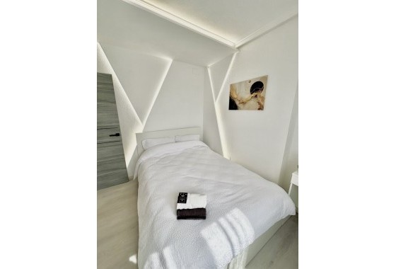 Herverkoop - Appartement / Flat -
Torrevieja