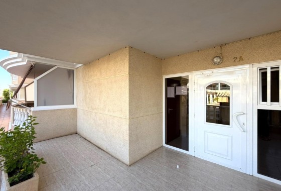 Wiederverkauf - Wohnung / Apartment -
Torrevieja - La Mata