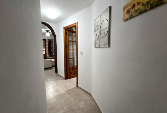 Herverkoop - Appartement / Flat -
Torrevieja - Playa de los Locos