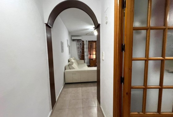Herverkoop - Appartement / Flat -
Torrevieja - Playa de los Locos