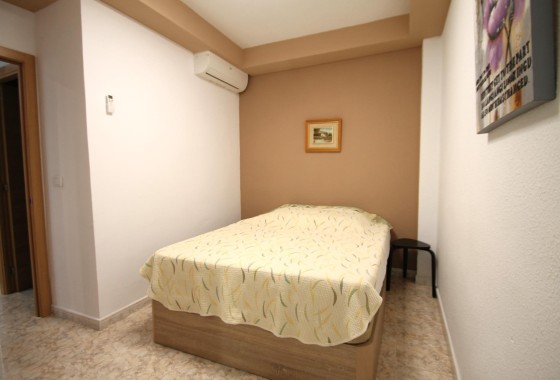 Herverkoop - Appartement / Flat -
Torrevieja - Playa de los Naufragos