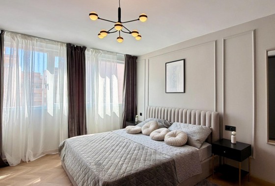 Revente - Appartement -
Torrevieja - Playa del Cura