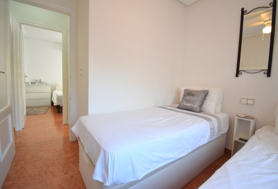 Herverkoop - Halfvrijstaande villa -
Orihuela Costa - Playa Flamenca