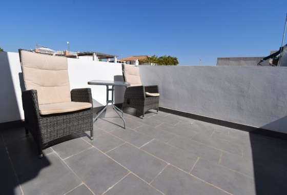 Herverkoop - Halfvrijstaande villa -
Orihuela Costa - Playa Flamenca