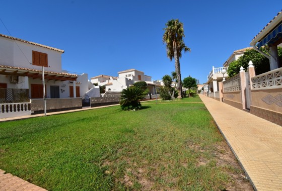 Herverkoop - Halfvrijstaande villa -
Orihuela Costa - Playa Flamenca