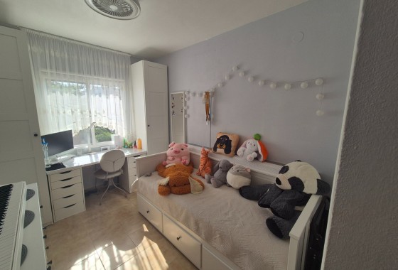 Herverkoop - Appartement / Flat -
Torrevieja - Lago jardin