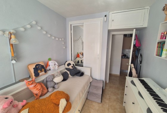 Herverkoop - Appartement / Flat -
Torrevieja - Lago jardin