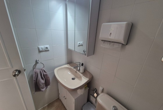 Herverkoop - Appartement / Flat -
Torrevieja - Lago jardin