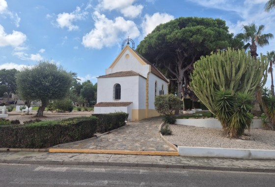 Herverkoop - Appartement / Flat -
Torrevieja - Lago jardin