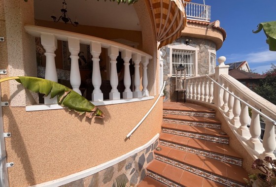 Herverkoop - Vrijstaande villa -
Ciudad Quesada - Rojales - Urbanización Ciudad Quesada