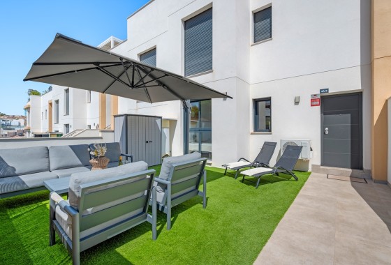 Herverkoop - Appartement / Flat -
Orihuela Costa - Villamartín