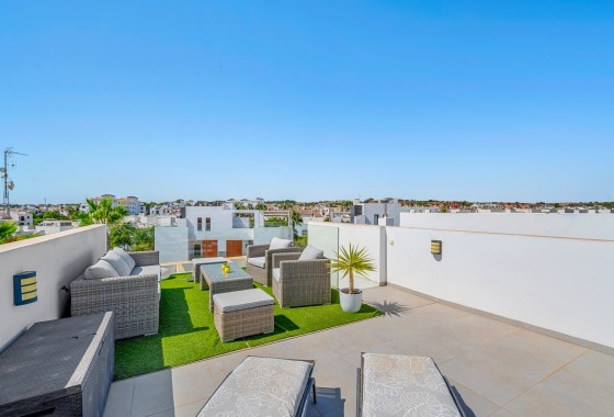 Herverkoop - Vrijstaande Villa -
Orihuela Costa - Villamartín