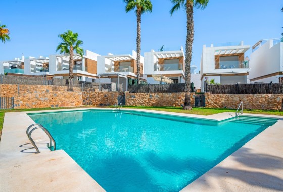 Herverkoop - Vrijstaande Villa -
Orihuela Costa - Villamartín