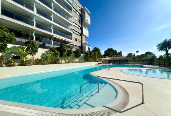 Herverkoop - Appartement / Flat -
Dehesa de Campoamor - Campoamor