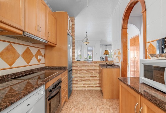 Venta - Chalet Independiente -
Guardamar del Segura