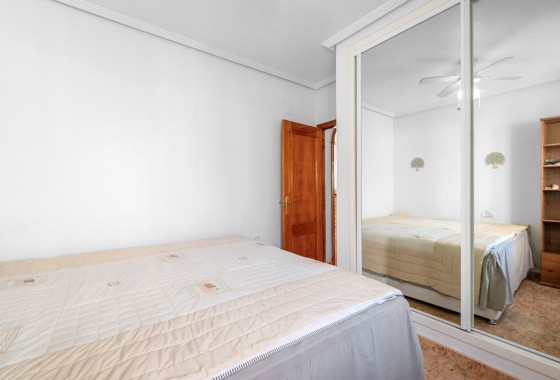 Venta - Chalet Independiente -
Guardamar del Segura