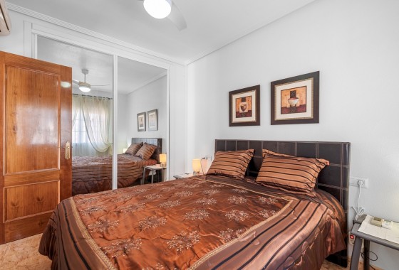 Venta - Chalet Independiente -
Guardamar del Segura