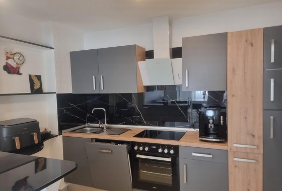 Herverkoop - Appartement / Flat -
Torrevieja - Playa de los Locos