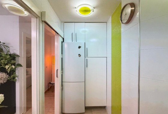 Revente - Appartement -
Torrevieja - Paseo Maritimo