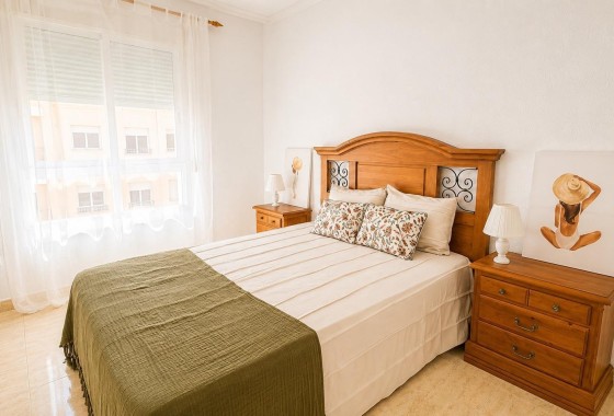 Herverkoop - Appartement / Flat -
Torrevieja - Parque de las Naciones