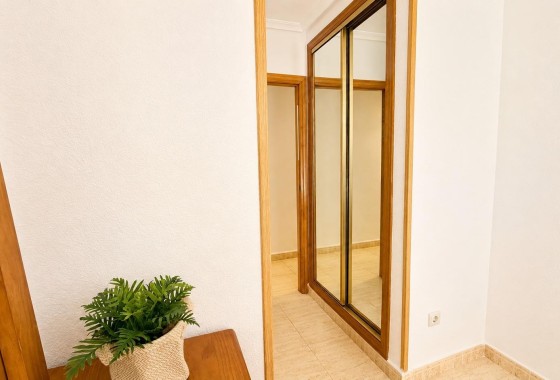 Herverkoop - Appartement / Flat -
Torrevieja - Parque de las Naciones