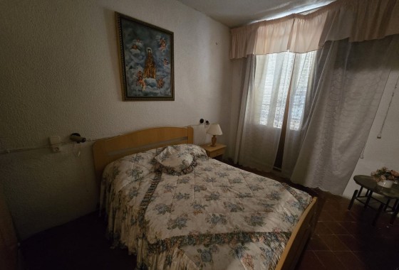 Resale - Townhouse -
Sax